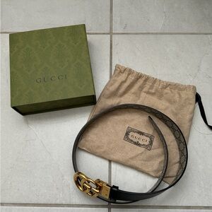 REVERSIBLE GUCCI BELT UNISEX